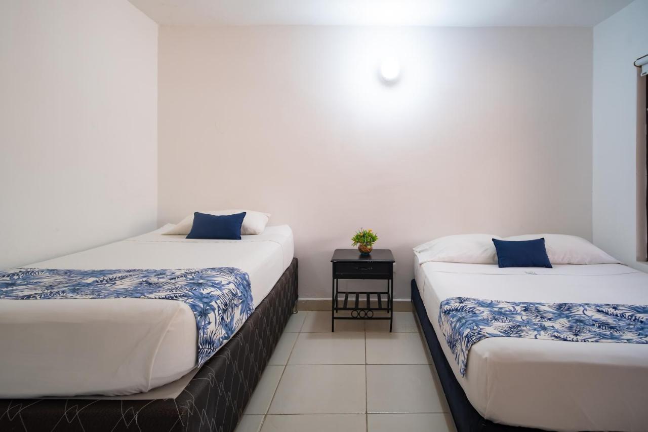Playa Hawai Ibague Hotel Екстериор снимка