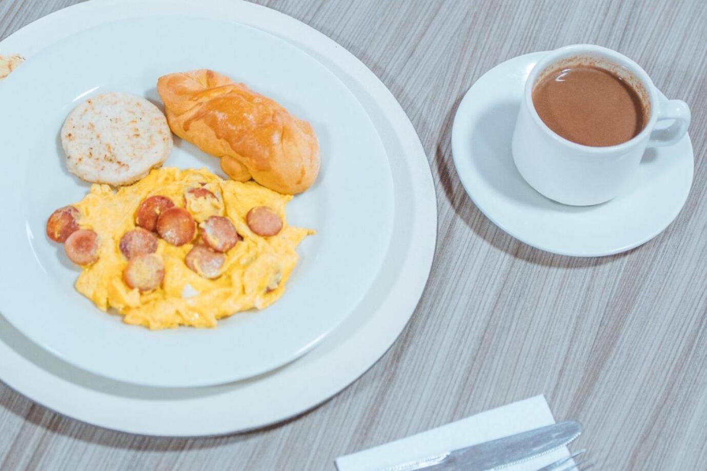 Playa Hawai Ibague Hotel Екстериор снимка