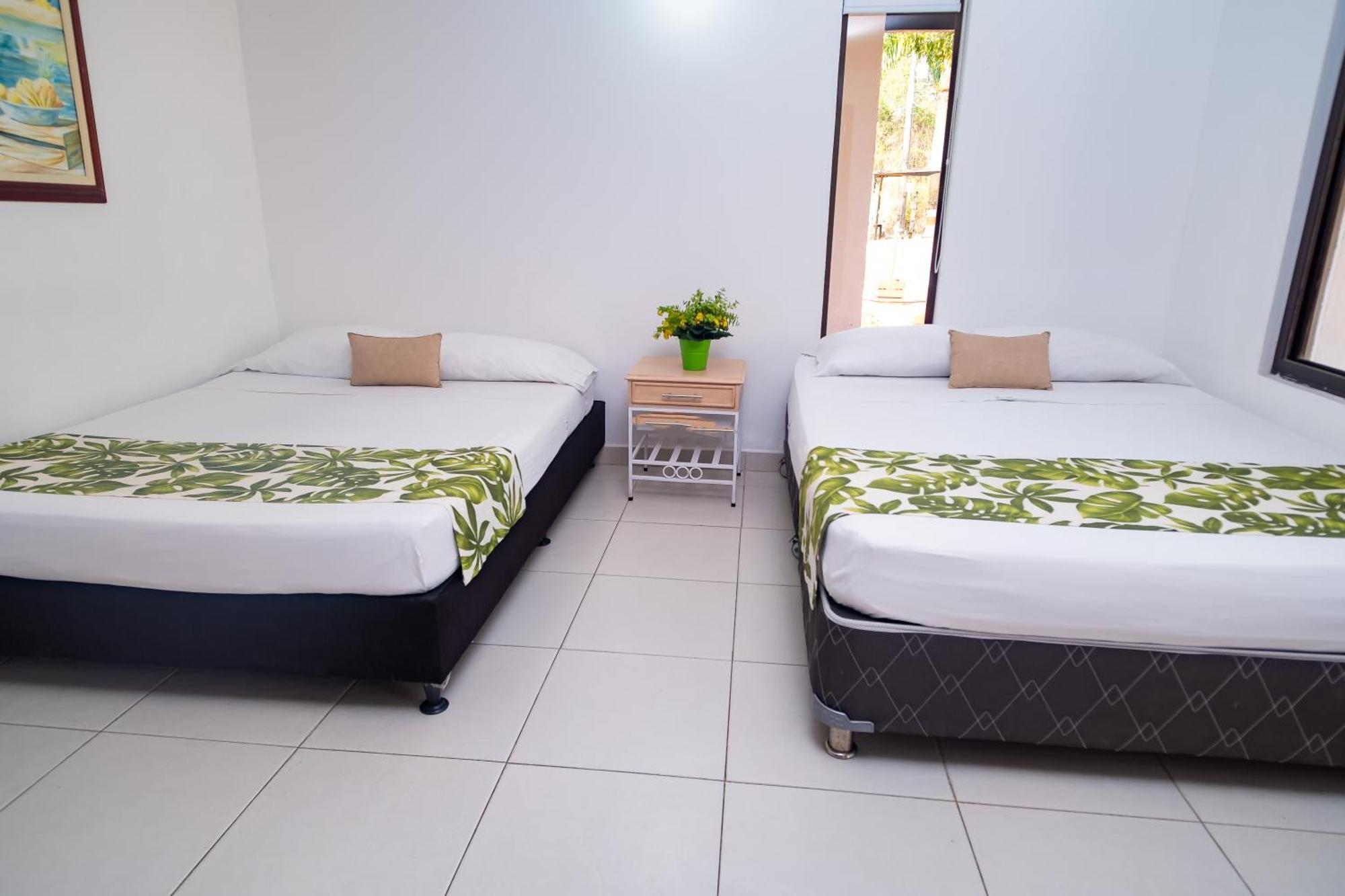 Playa Hawai Ibague Hotel Екстериор снимка